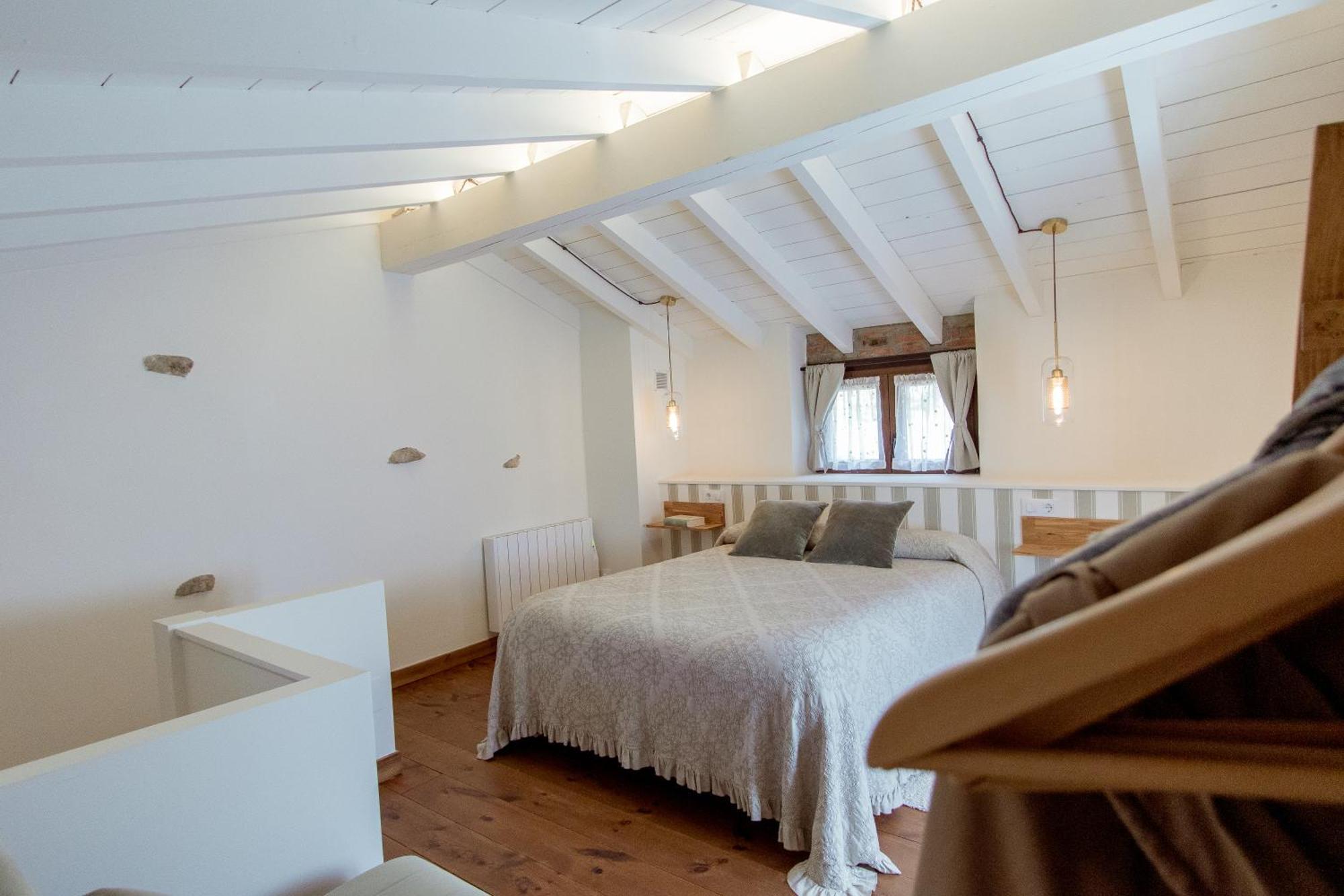 El Molino De Bonaco Guest House ซาน บีเซนเต เด ลา บาร์เกรา ภายนอก รูปภาพ